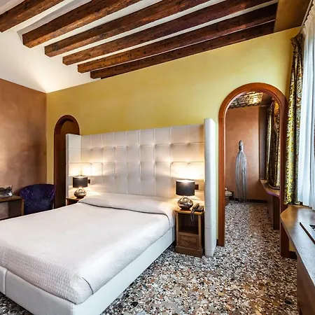 Bed & Breakfast Abbazia De Luxe 3*