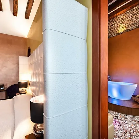 Abbazia De Luxe Bed & Breakfast 3*