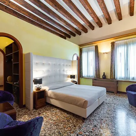 Abbazia De Luxe 3* Venice