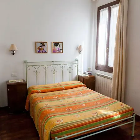 Fujiyama Bed & Breakfast Venezia