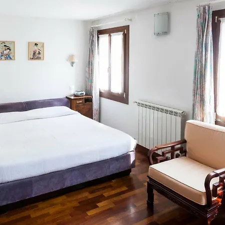 Fujiyama Bed & Breakfast Venezia