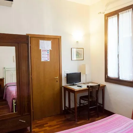 Fujiyama Bed & Breakfast *