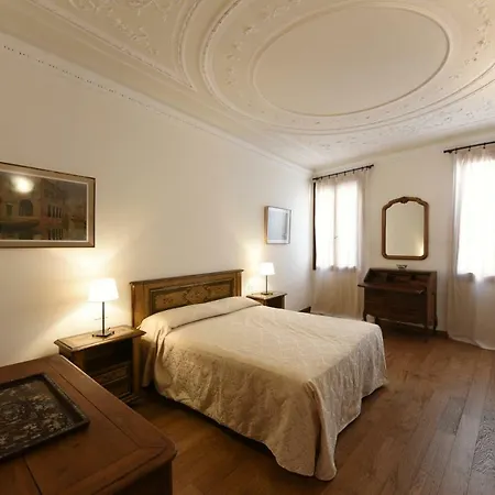 Le Due Corone B&B 2*