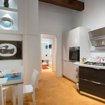 Apartment Vittoria Serene - Heart Of