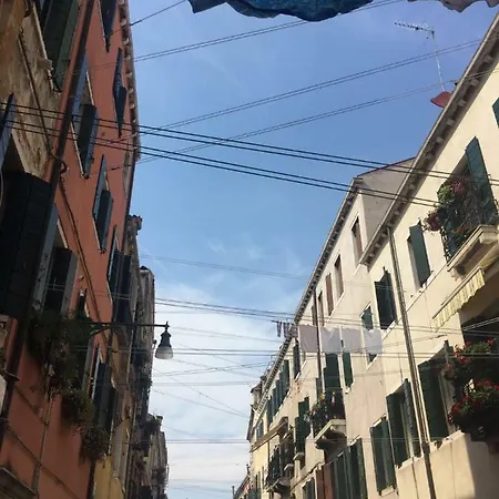 公寓 吉尔安杰利公寓