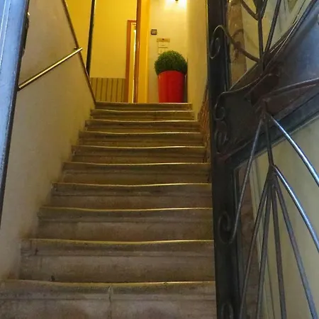 Hotel San Salvador Basic & Local 2 Stars Hotel Venice