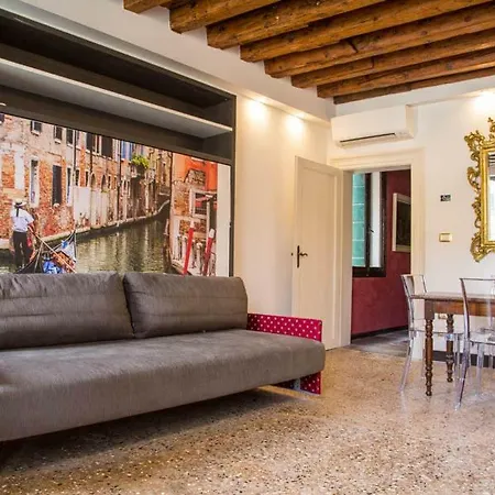 La Colombina Apartamento *