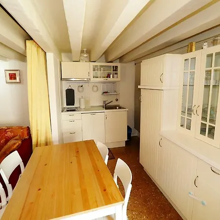 Al Mezzanino, Palazzo Torniello Apartment *