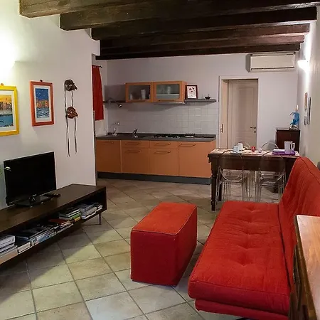 Апартаменты Pink House In Center *