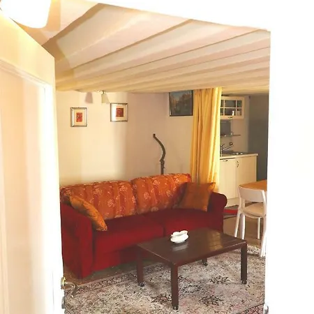 Apartment Al Mezzanino, Palazzo Torniello
