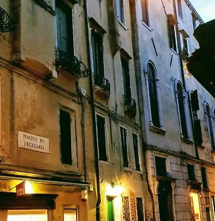 San Marco 1658 Apartment
