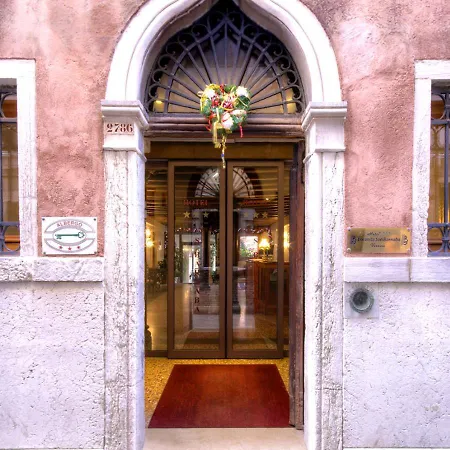 Hotel San Barnaba