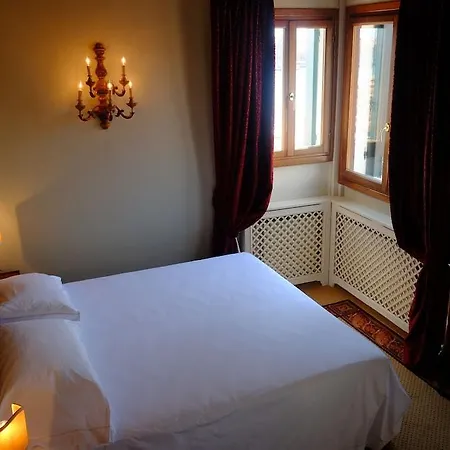 Hotel La Calcina Hotel Venice