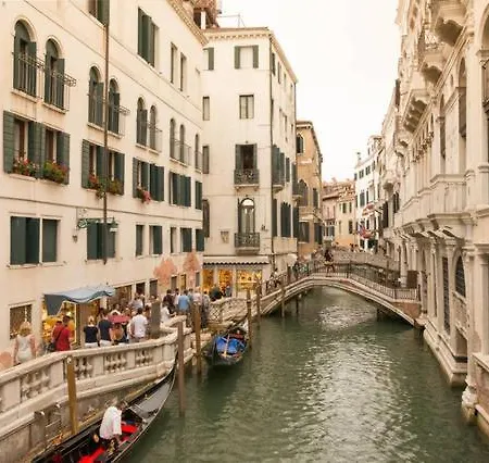 公寓 In San Marco Square *