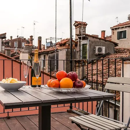 Venetian New Style @ Ca' D'oro Venise