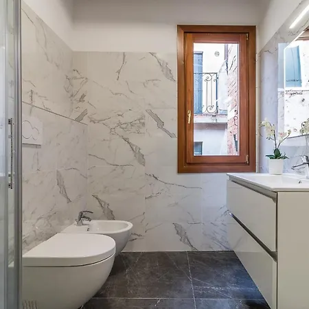 Appartement Venetian New Style @ Ca' D'oro