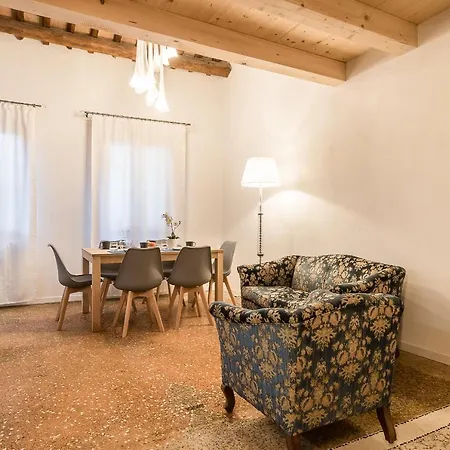 Venetian New Style @ Ca' D'oro Appartement *