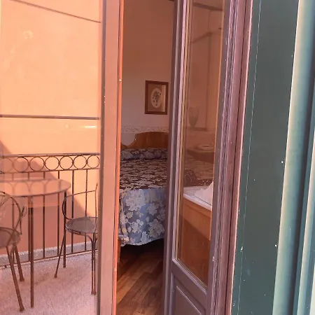 Hotel La Calcina 3*