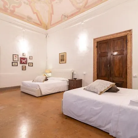 شقة Riva Palace By Wonderful Italy *
