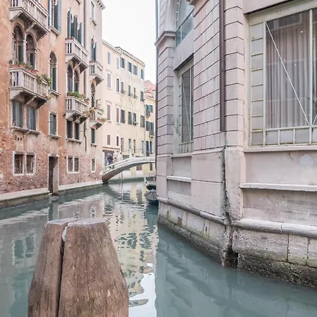 San Marco Square With Canal View By Wonderful Italy Apartamento