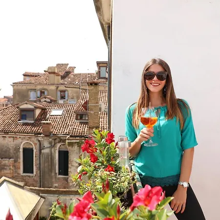 Elegant Terrace Near Piazza San Marco Last Floor No Lift Apartment *
